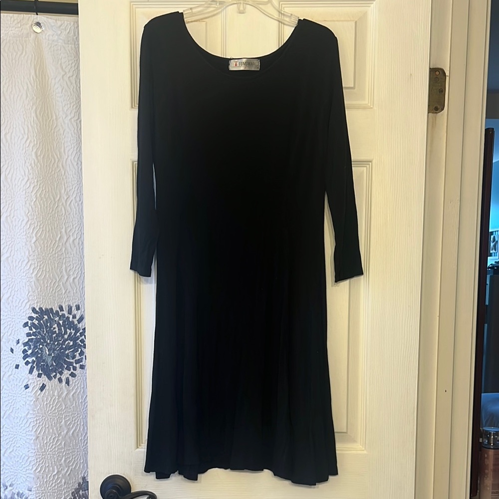 Elegant Black Dress